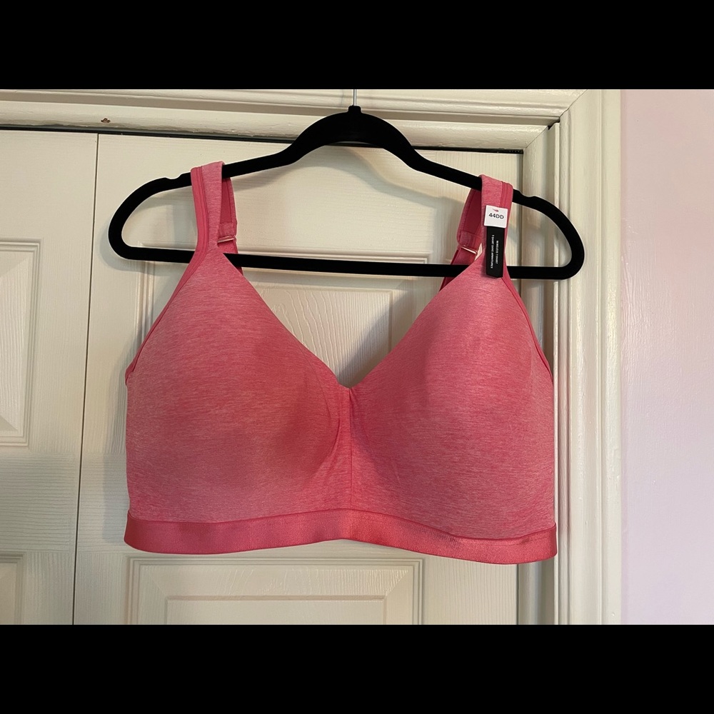Wire free t-shirt bra